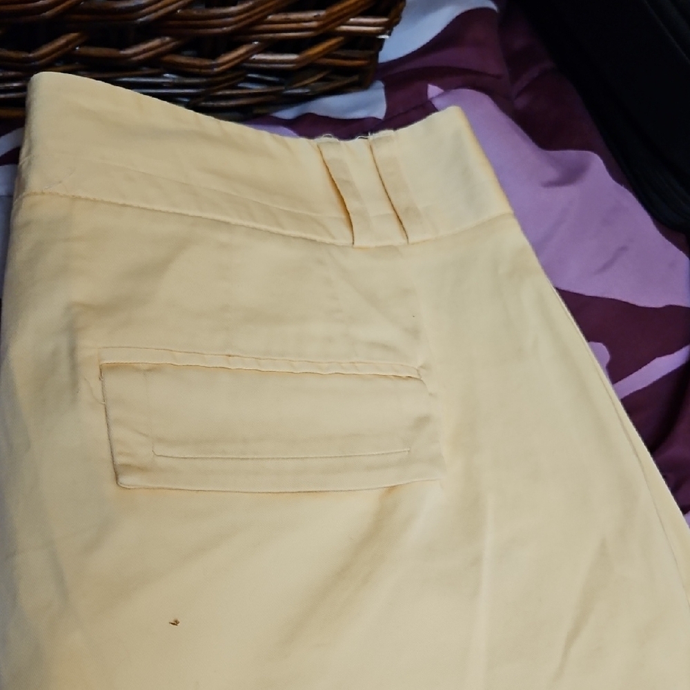 Light Yellow Shorts - Picture 4 of 4
